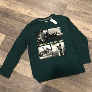 BNWT old navy boys long sleeve sports shirt Size L